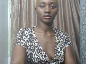 assy_girl25