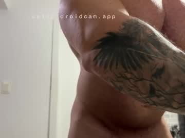 couplemuscle40