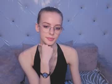kitty__like18