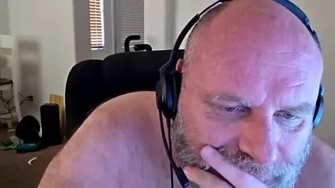 Live thumbnail for 69singledad79