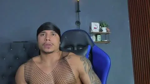 Live thumbnail for adam_boss