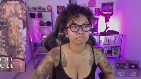 Live thumbnail for alesyahampton