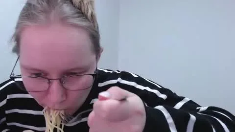 Live thumbnail for alinasei