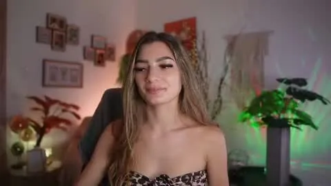 Live thumbnail for anna_brie