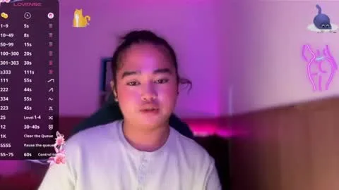 Live thumbnail for asian_cristine