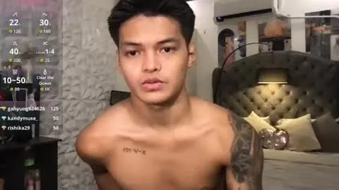 Live thumbnail for asianhugescott
