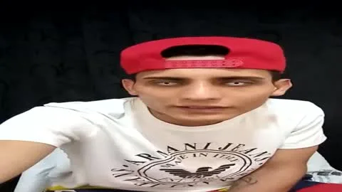 Live thumbnail for athleticboy01