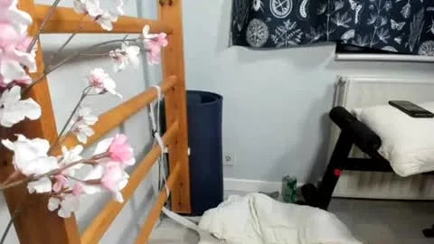 Live thumbnail for bdsm_kitty