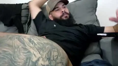 Live thumbnail for beardmax