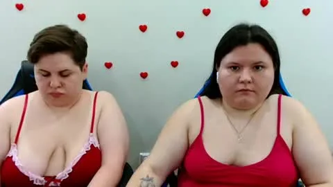 Live thumbnail for beckyandellen