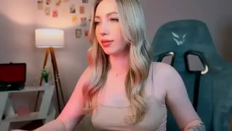 Live thumbnail for bellalynny