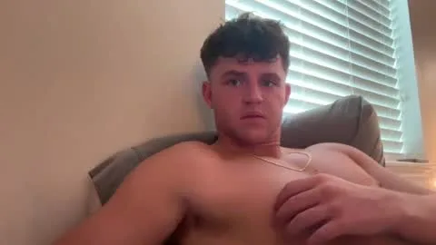 Live thumbnail for bigbootyburger1