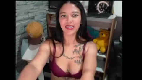 Live thumbnail for boyslatin493916
