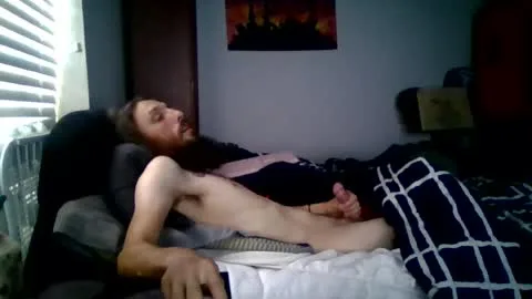 Live thumbnail for brad1989musiclife