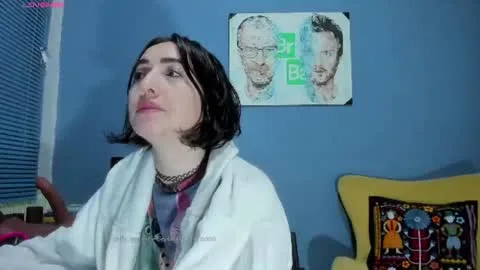 Live thumbnail for carly_grasso