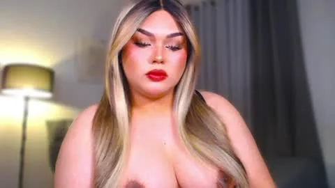 Live thumbnail for commanderroxyx
