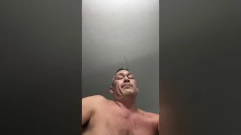 Live thumbnail for countryjoe2002