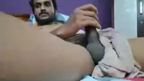 Live thumbnail for cummshow9423