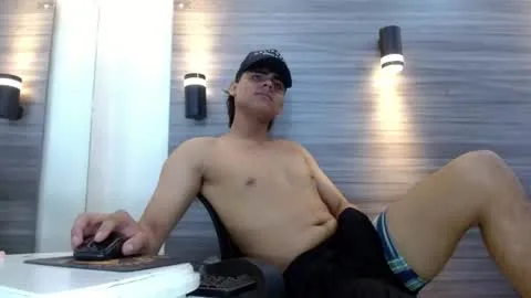 Live thumbnail for damianfrostt