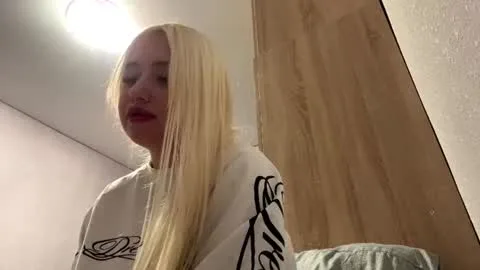 Live thumbnail for dazissapearl