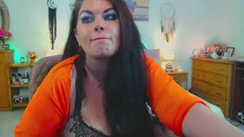 Live thumbnail for desirehellen