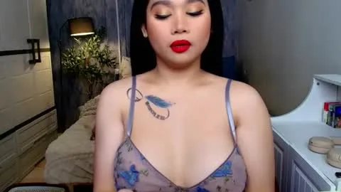 Live thumbnail for dreamgirlheaven