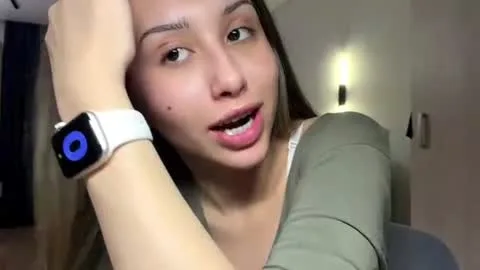 Live thumbnail for eleanorefrens