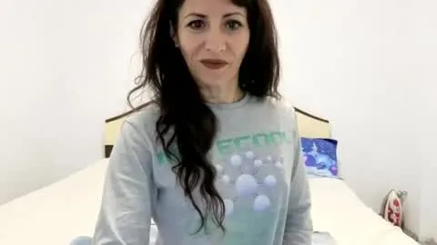 Live thumbnail for evacrisxxx