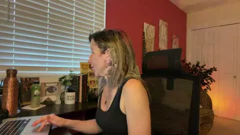 Live thumbnail for goddesstkelly