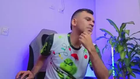 Live thumbnail for hamiltong12