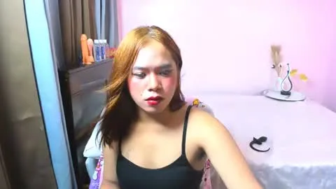 Live thumbnail for horsecock_maria