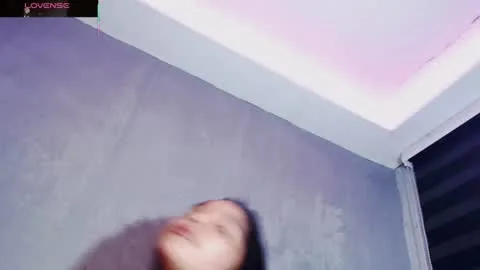 Live thumbnail for hotsexyhugetrans