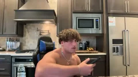 Live thumbnail for hungkingg22
