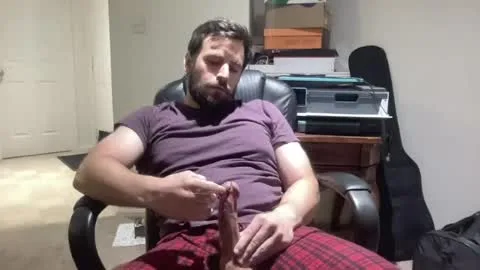 Live thumbnail for imightgetnaked