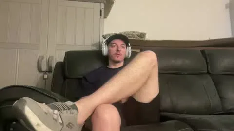 Live thumbnail for iwantyounow42069