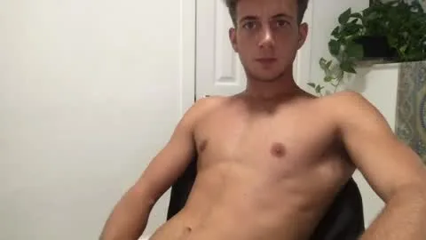 Live thumbnail for jaxholmes