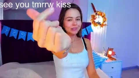 Live thumbnail for kelly_cuutie