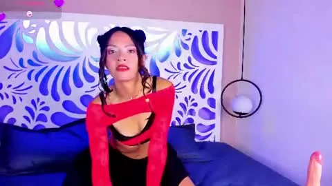 Live thumbnail for kiaragoldd