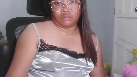kinky_jewel live act