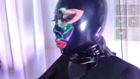 latex_rose_daniels live act
