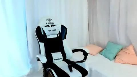 Photo of lilydavisss