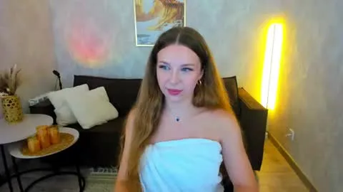 Live thumbnail for lilyeblake