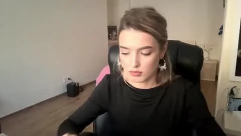 Live thumbnail for madelenequirk
