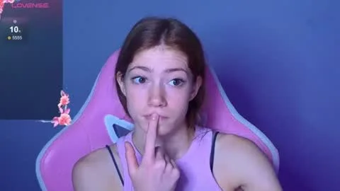 Live thumbnail for magicladyy