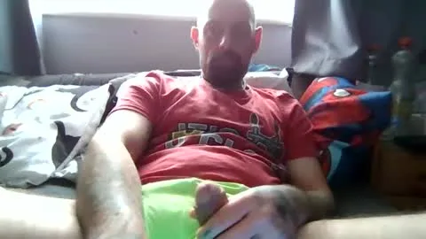 Live thumbnail for marriedandwanking