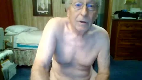 Live thumbnail for maturecouple1954