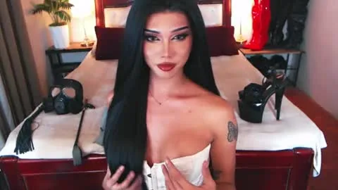 Live thumbnail for mollycummers