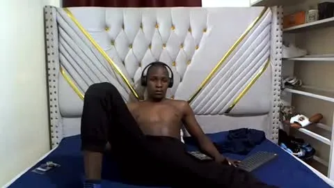 Live thumbnail for monstrous_cock1