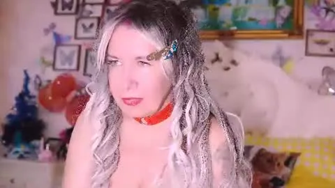 Live thumbnail for newdirtyslut