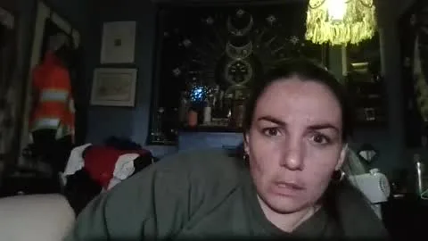 Live thumbnail for nicolescontent2025